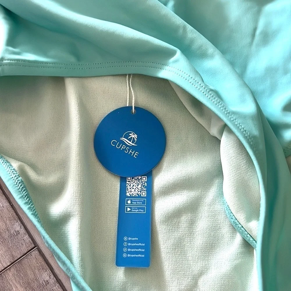 NWT, Cupshe, Unique,Squared One-Piece Swim Suit,Aqua Daze ,Padded, Size M